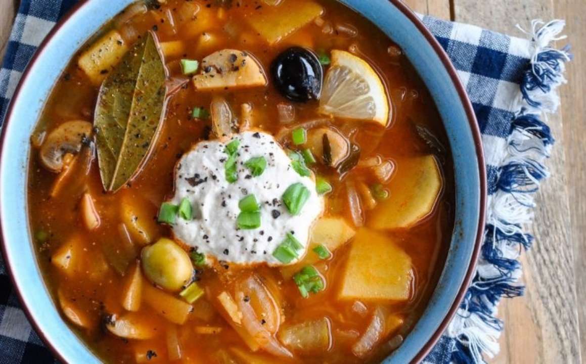 Готовим солянку: 5 рецептов и 5 секретов вкусного блюда - МЕТА