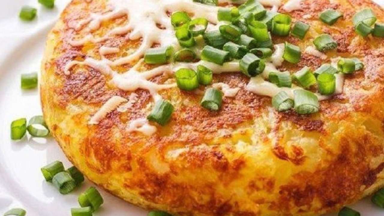 Завтрак по-украински: как быстро и вкусно приготовить большой драник - МЕТА