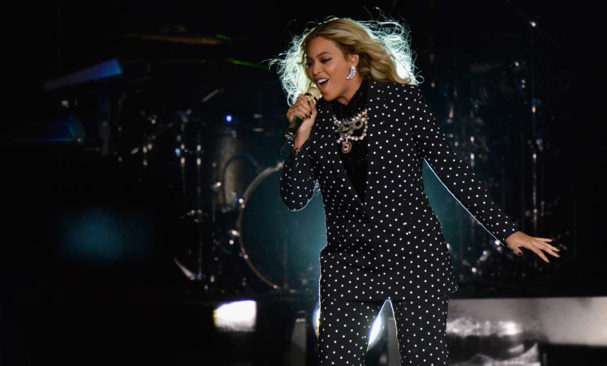 2 млн прослушиваний за 10 часов: Beyoncé выпустила первую песню из будущего  альбома 