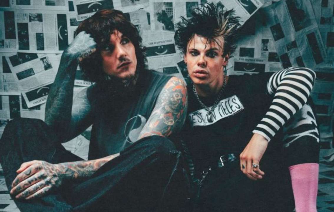 Взрывная смесь: Yungblud выпустил новый сингл совместно с солистом Bring Me  The Horizon - МЕТА