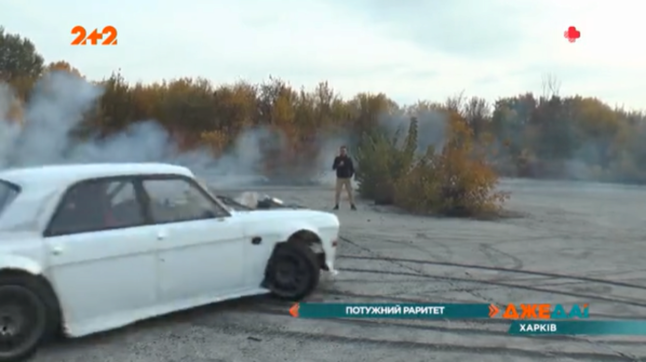 В Харькове автолюбитель создал из Волги и Ford Mustang мощный спорткар.  Видео - МЕТА