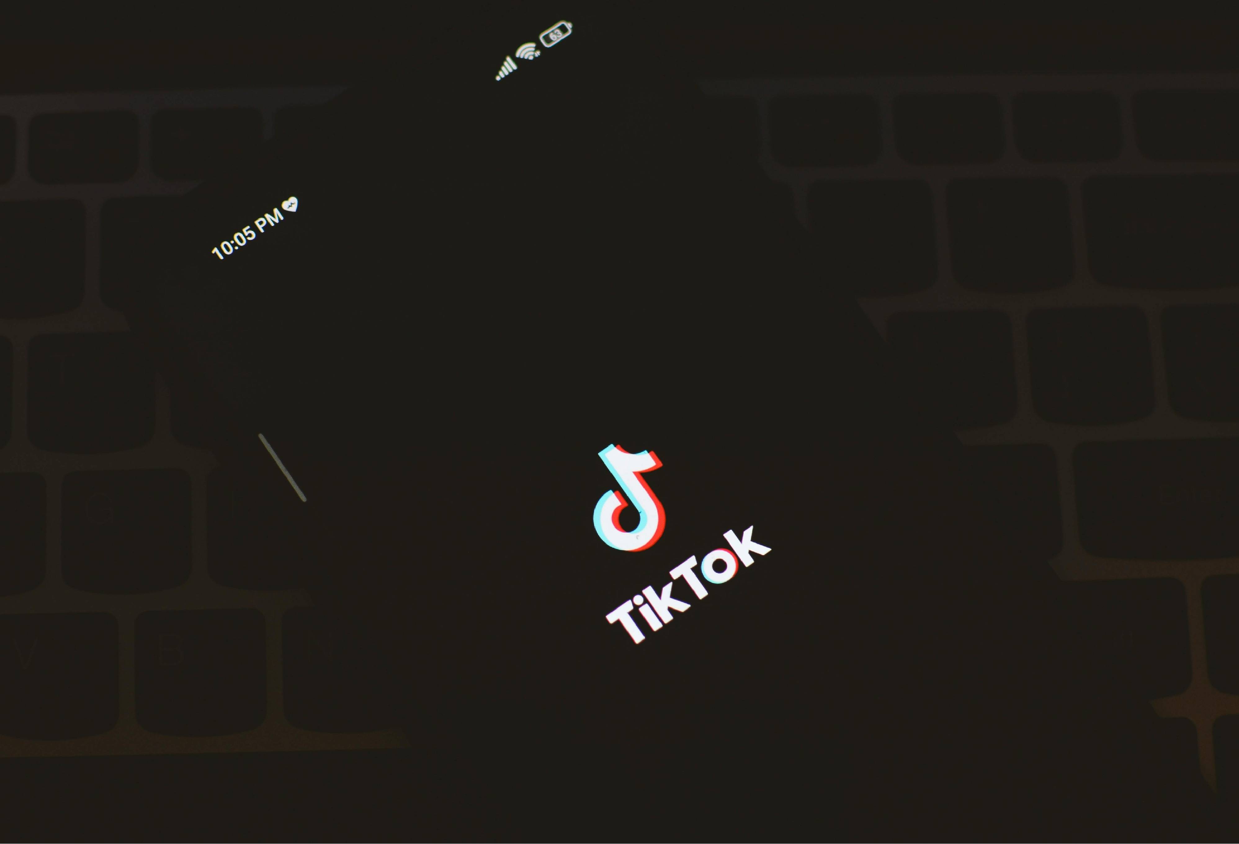 Российская пропаганда активизировалась в социальной сети TikTok. Читайте на  UKR.NET